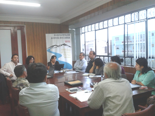 grupo 3: AGUA E INDUSTRIAS (minería, energética, alimentos, servicios), Contaminación, ahorro de agua, Huella hídrica, Gestión de conflictos