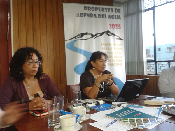 grupo 3: AGUA E INDUSTRIAS (minería, energética, alimentos, servicios), Contaminación, ahorro de agua, Huella hídrica, Gestión de conflictos