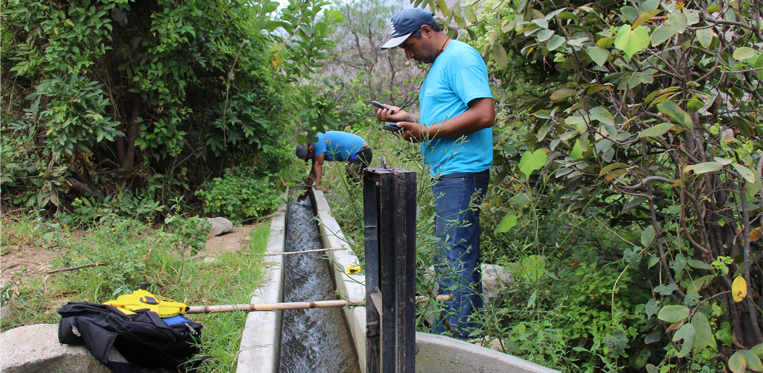 Decreto Supremo Nº007-2015-MINAGRI - Regula los Procedimientos de Formulación o Regularización de Licencias de Uso de Agua. </h3><p>Autor: Autoridad Nacional del Agua